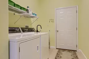 14 Chamberlain Ln, Millersville, PA 17551 - Photo 19