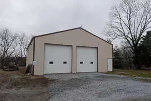 1261 E Newport Rd, Manheim, PA 17545 - Photo 1