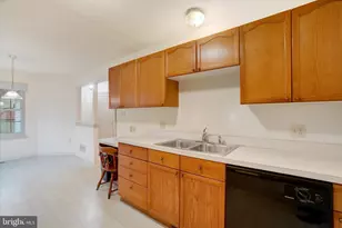 145 Mallard Dr, Lancaster, PA 17601 - Photo 7