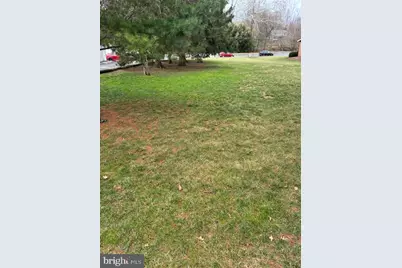 W Queen Street, Ephrata, PA 17522 - Photo 3