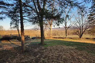 3734 Elizabethtown Rd, Manheim, PA 17545 - Photo 9