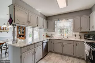 7987 Elizabethtown Rd, Elizabethtown, PA 17022 - Photo 15