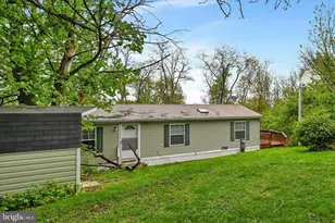 902 Ivy Ln, Ephrata, PA 17522 - Photo 3