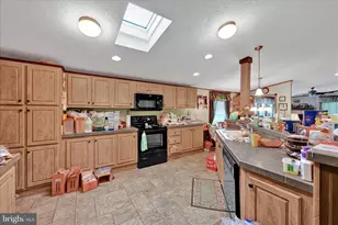 902 Ivy Ln, Ephrata, PA 17522 - Photo 9
