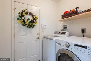 2050 Cloverton Dr, Columbia, PA 17512 - Photo 23