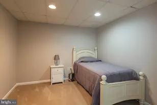 2050 Cloverton Dr, Columbia, PA 17512 - Photo 29