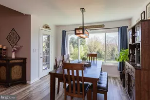 2050 Cloverton Dr, Columbia, PA 17512 - Photo 13