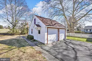 211 Noble St, Lititz, PA 17543 - Photo 23