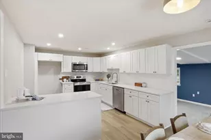 2472 Leaman Rd, Ronks, PA 17572 - Photo 5