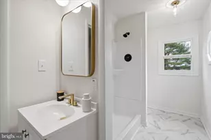 2472 Leaman Rd, Ronks, PA 17572 - Photo 19