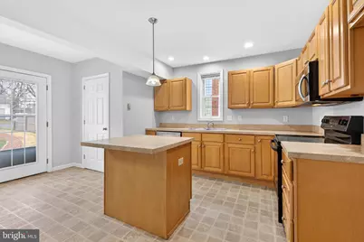 637 W Main Street, Ephrata, PA 17522 - Photo 7