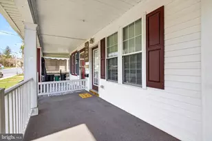 637 W Main St, Ephrata, PA 17522 - Photo 5