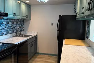 1304 Blue Jay Dr, Lancaster, PA 17601 - Photo 7