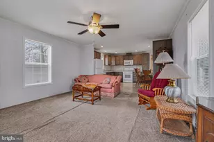 64 Lakeview Dr, Elizabethtown, PA 17022 - Photo 7