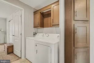 64 Lakeview Dr, Elizabethtown, PA 17022 - Photo 17