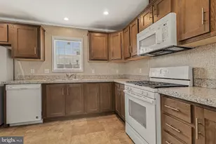 64 Lakeview Dr, Elizabethtown, PA 17022 - Photo 11