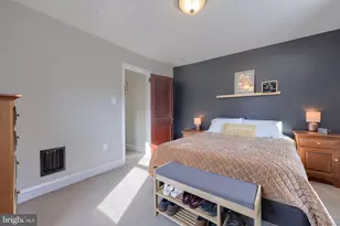 413 E Main St, Ephrata, PA 17522 - Photo 25