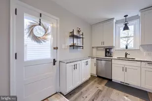 413 E Main St, Ephrata, PA 17522 - Photo 21