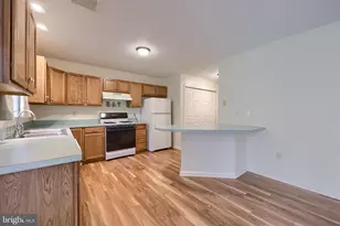 30 Knollwood Rd, Millersville, PA 17551 - Photo 9