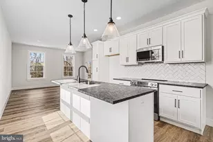 103 Brookfield Dr, Elizabethtown, PA 17022 - Photo 9