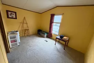 3 Hilltop Ave, Akron, PA 17501 - Photo 17