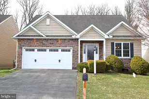 185 Waypoint Dr, Lancaster, PA 17603 - Photo 29