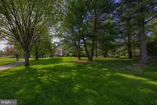 905 Greenside Dr, Lititz, PA 17543 - Photo 117