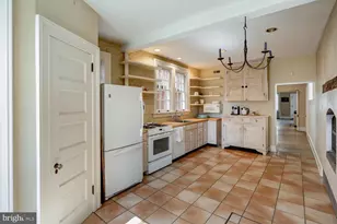 340 E Orange St, Lancaster, PA 17602 - Photo 23