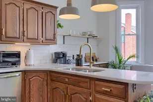 136 E Harrisburg Ave, Elizabethtown, PA 17022 - Photo 7