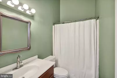 247 N Shippen Street #411, Lancaster, PA 17602 - Photo 23