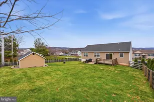 1363 Perry Dr, Denver, PA 17517 - Photo 27