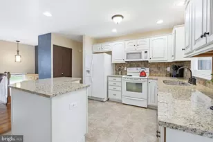 662 Bedington Cir, Manheim, PA 17545 - Photo 15