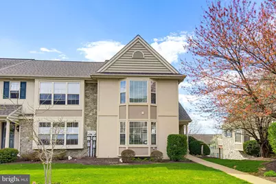 674 Royal View Drive, Lancaster, PA 17601 - Photo 3