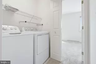 674 Royal View Dr, Lancaster, PA 17601 - Photo 33