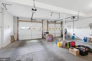 674 Royal View Dr, Lancaster, PA 17601 - Photo 37