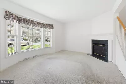 674 Royal View Drive, Lancaster, PA 17601 - Photo 7