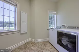 388 Wheatfield Dr, Lititz, PA 17543 - Photo 35