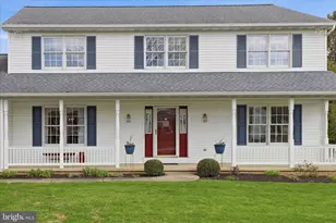 105 Park Pl, Landisville, PA 17538 - Photo 9