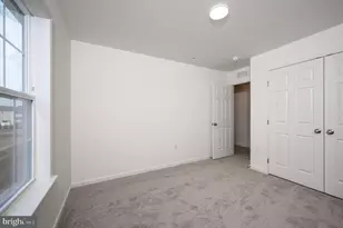 2447 Spring Water Cir, Lancaster, PA 17601 - Photo 9