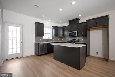 2447 Spring Water Circle, Lancaster, PA 17601 - Photo 5