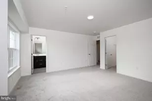 2447 Spring Water Cir, Lancaster, PA 17601 - Photo 11