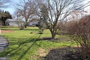 564 W Maple Grove Rd, Denver, PA 17517 - Photo 7