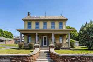564 W Maple Grove Rd, Denver, PA 17517 - Photo 1