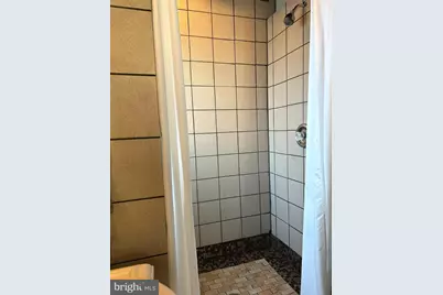 225 E King Street #2, Lancaster, PA 17602 - Photo 11