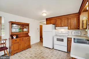 1593 Mt Gretna Rd, Elizabethtown, PA 17022 - Photo 9