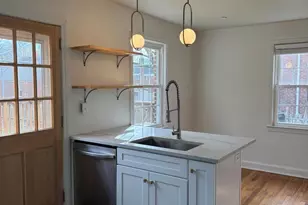 976 Center Ave, Lancaster, PA 17601 - Photo 7