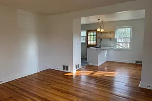 976 Center Ave, Lancaster, PA 17601 - Photo 3