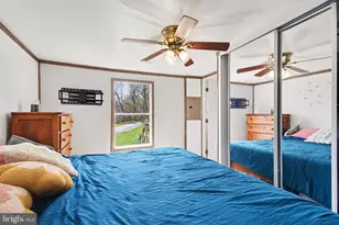 32 Circle Dr, Columbia, PA 17512 - Photo 11