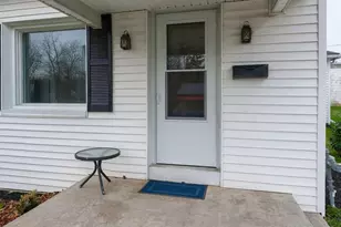 120 N Locust St, Elizabethtown, PA 17022 - Photo 3