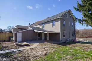 1890 Water St, Washington Boro, PA 17582 - Photo 3